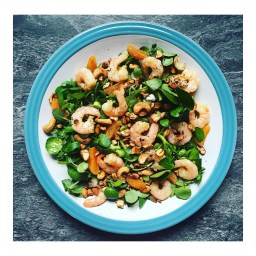 HONEYED GINGER PRAWNS WITH APRICOTS & SPICED CASHEWS (BUZZ MAGAZINE)