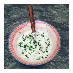 BALSAMIC STEAMED GARLIC & CHIVE DIP