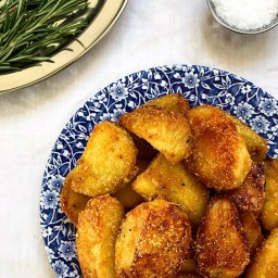 THE SECRET TO CRUNCHY ROAST POTATOES (AND NO WASTE!)