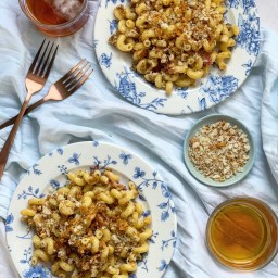 SCRATCH BREADCRUMB & BACON PASTA