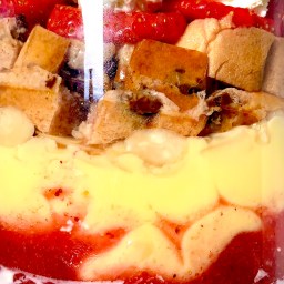 NO-COOK STRAWBERRY, AMARETTO & ALMOND TRIFLE