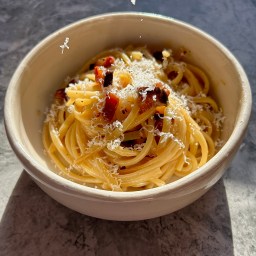 SPAGHETTI CARBONARA