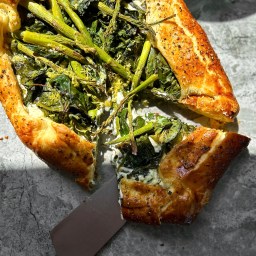 SPINACH & ASPARAGUS GALETTE